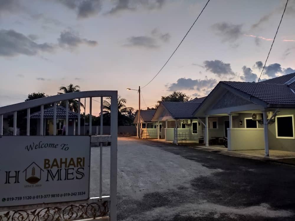 Oyo Homes 90679 Bahari Homes Malacca Екстер'єр фото
